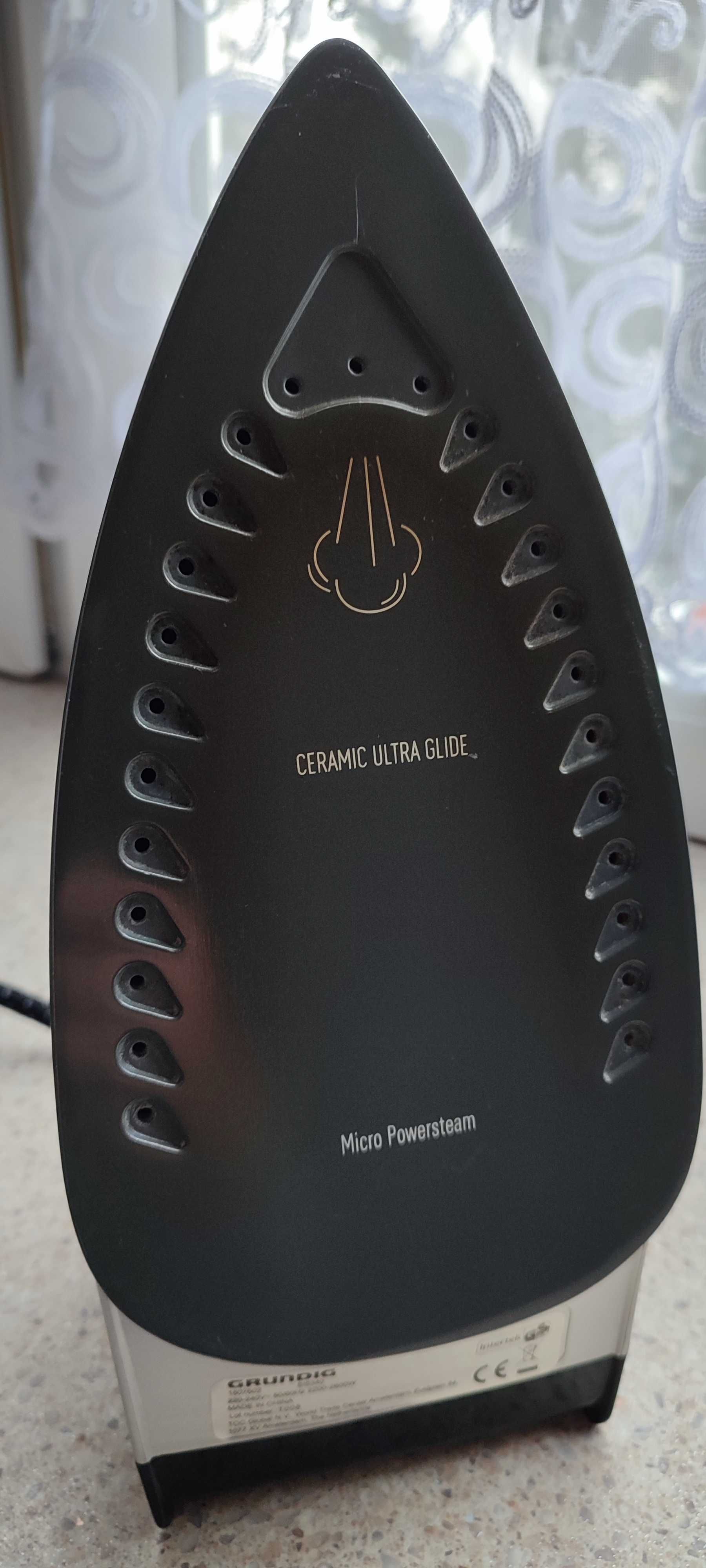Żelazko parowe Grundig