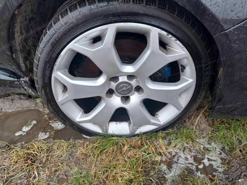 Koła Snowflake alu 18" opel Zafira B opc Astra H 5x110 alufelgi opony