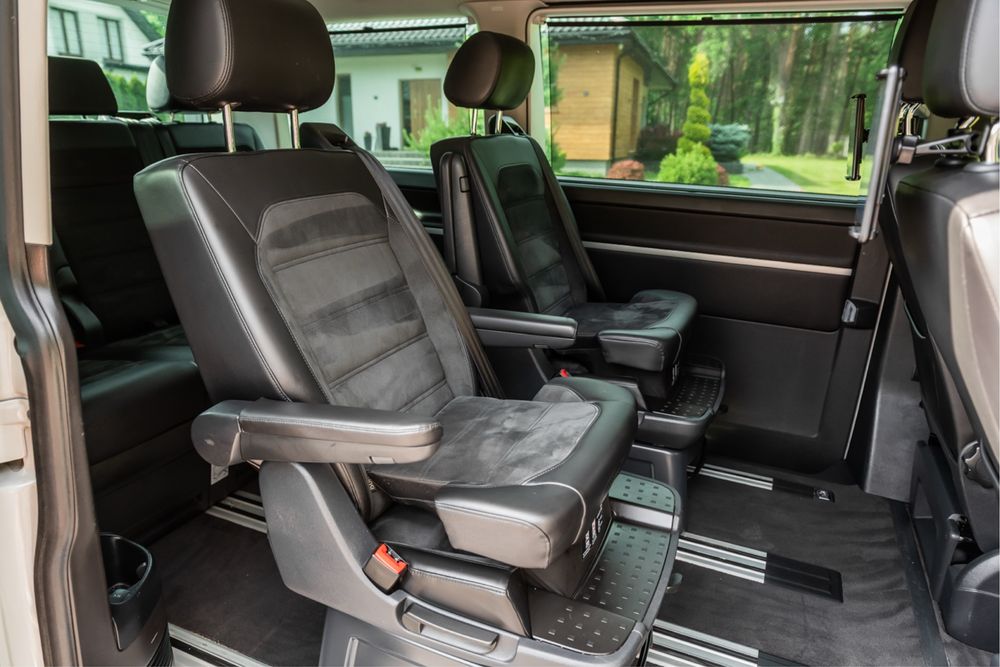 Vw Multivan 2.0Tdi 4-Motion High-Line~2XELEKTR-DRZWI~Kamera~DVD~LED