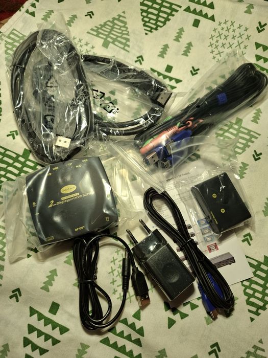 Свич KVM-переключатель DisplayPort на 2 порта