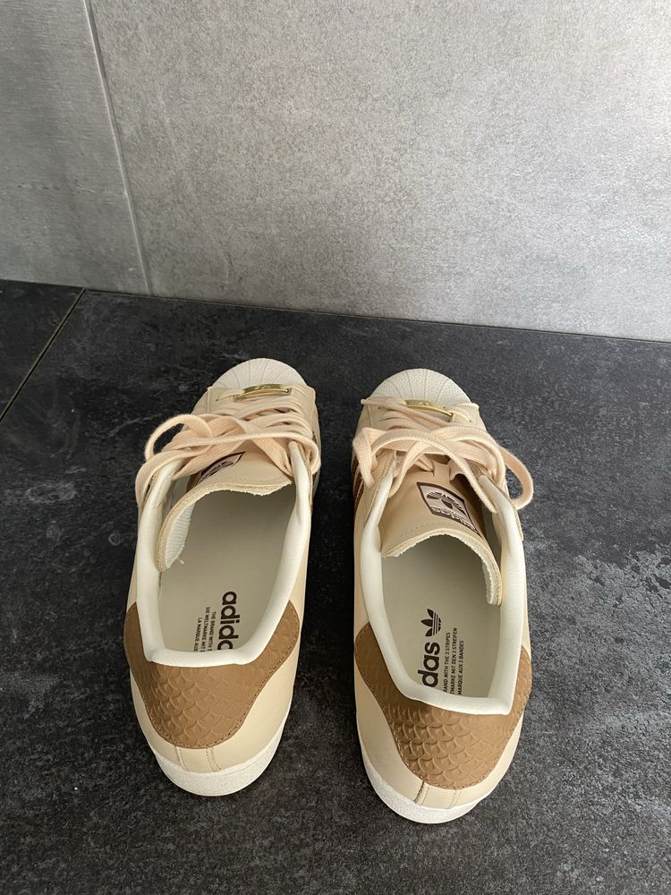 adidas Originals - Superstar - Scarpe beige