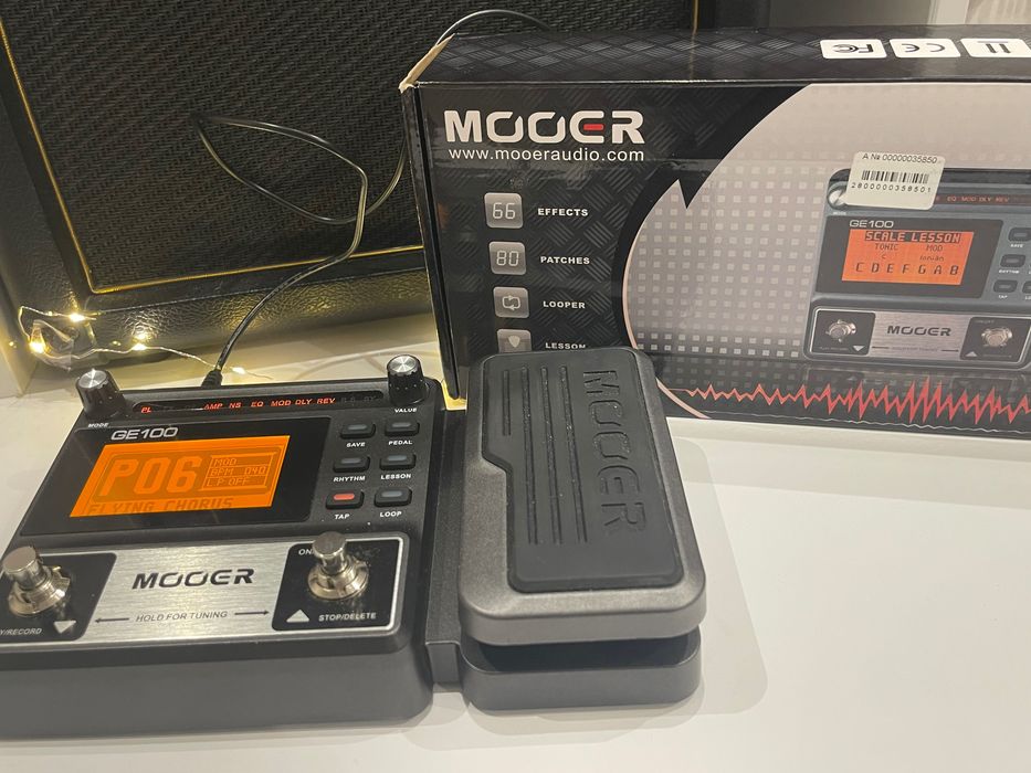 Гітарний процесор Mooer GE-100
