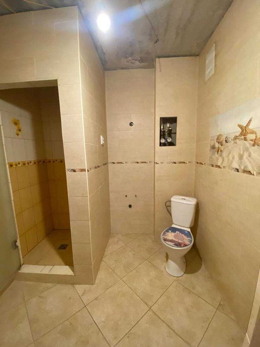 2-х кімнатна квартира в цегляному газовому будинку Старицького/Ріхтера