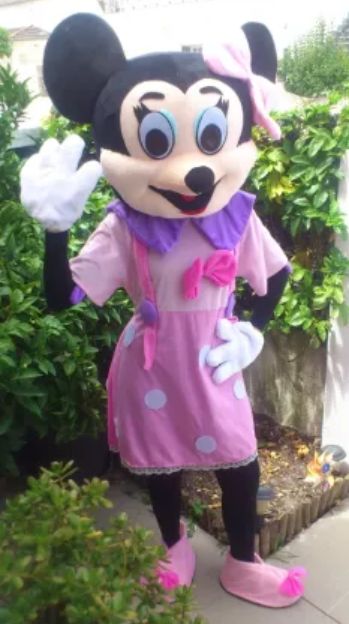 Aluguer de Mascotes - Mickey / Minnie / Panda