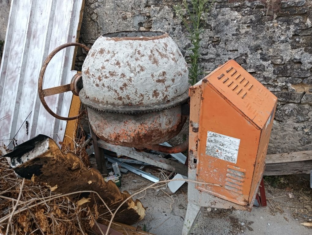 Betoneira usada , sem motor