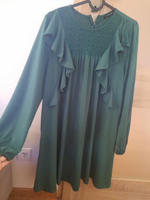 Sukienka falbanki falbany reserved s 36 butelkowa zieleń