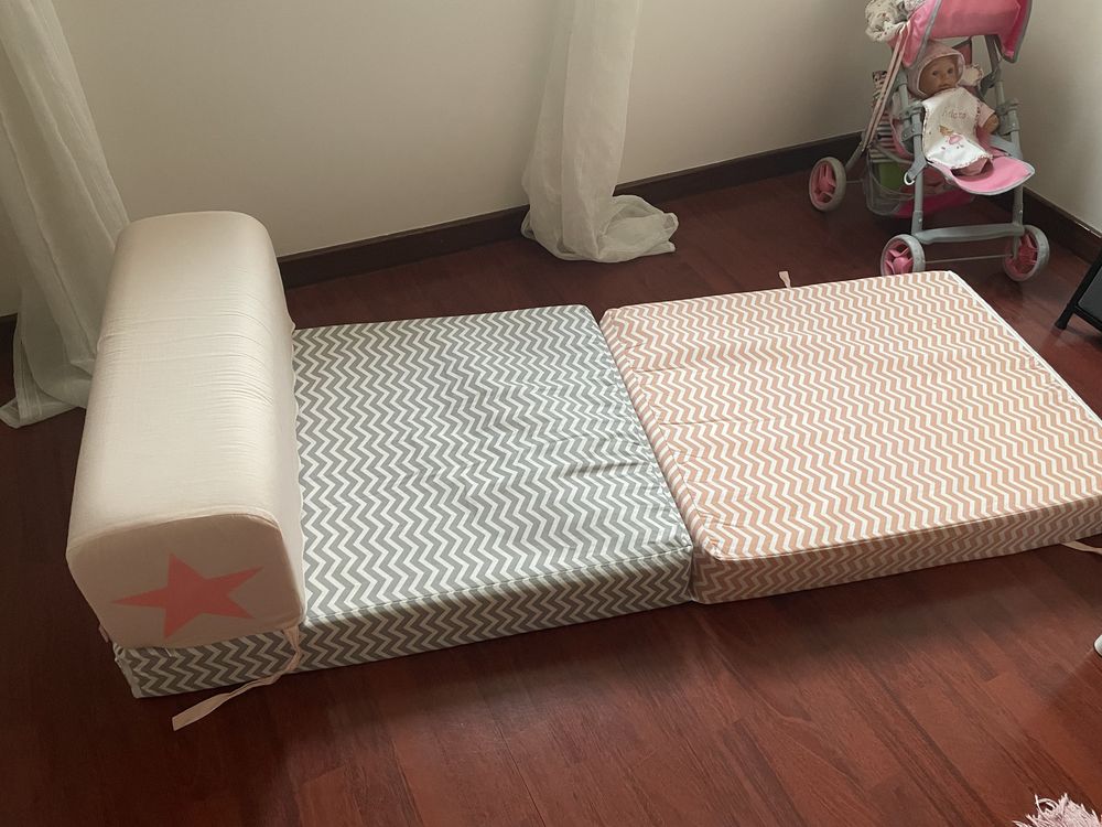 Vendo sofa de criança