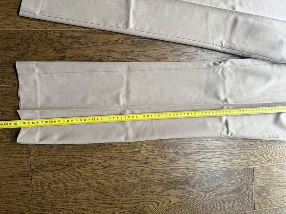 Beżowe spodnie Zara