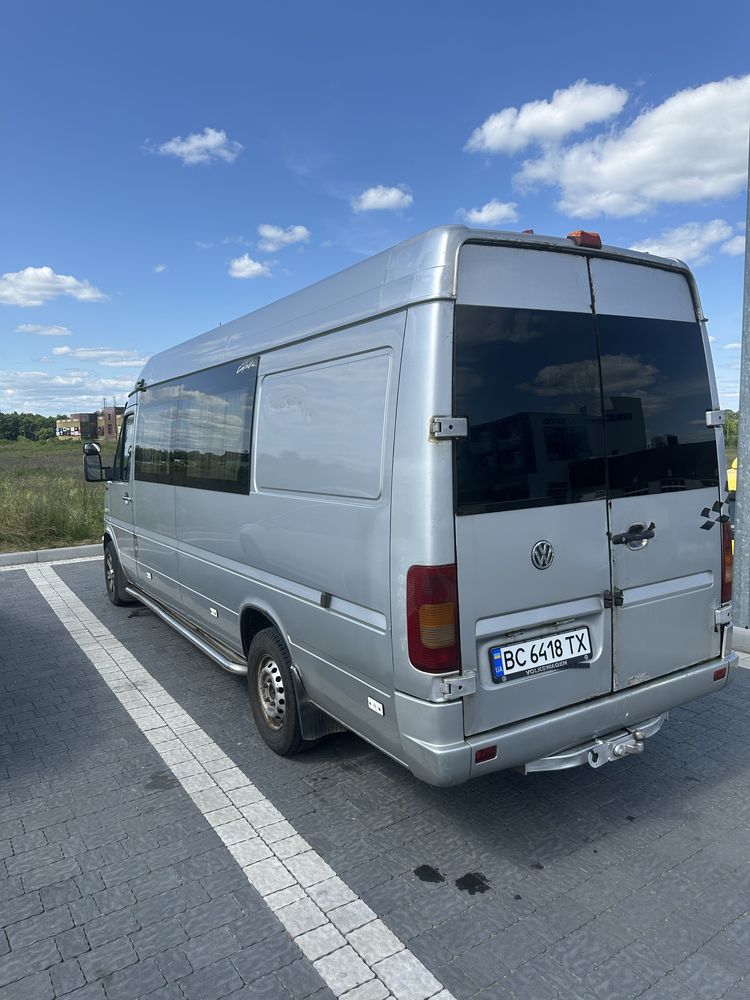 Volkswagen LT 35 2.5 TDI бус пасажир 2006 maxi база 8+1 ліжко