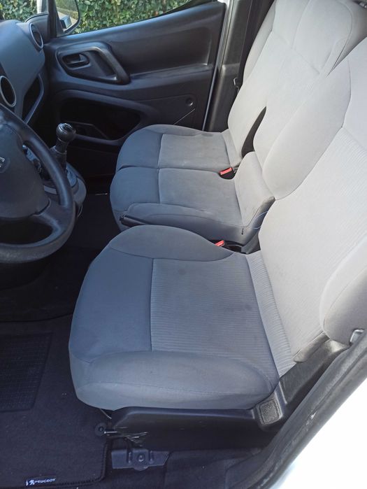Peugeot Partner 1.6 HDI 3 Lugares