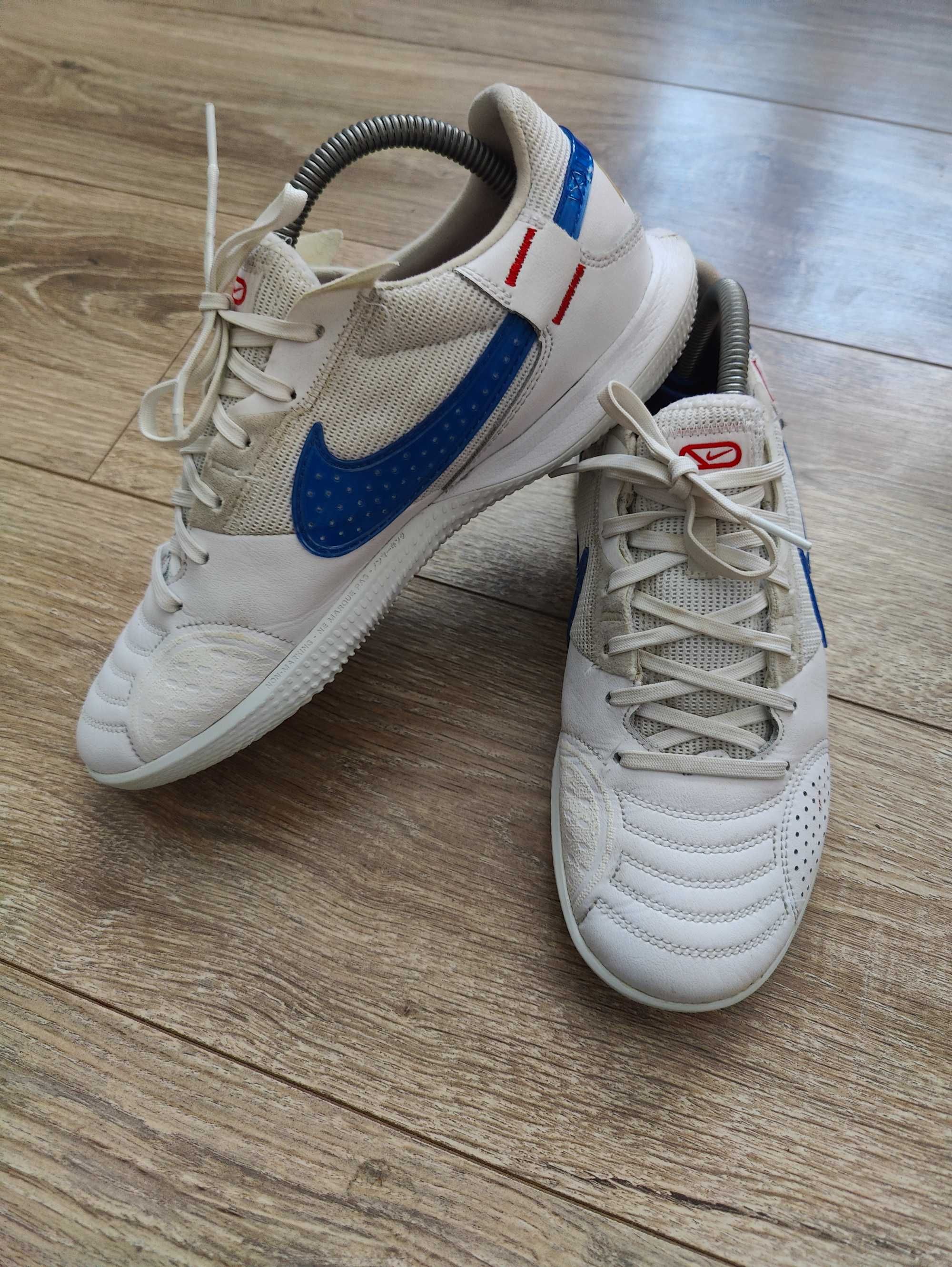 Продам сороконіжки бампи Nike street gato white lunar gato