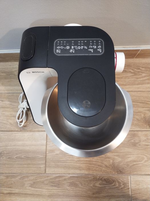 Robot kuchenny planetarny firmy Bosch