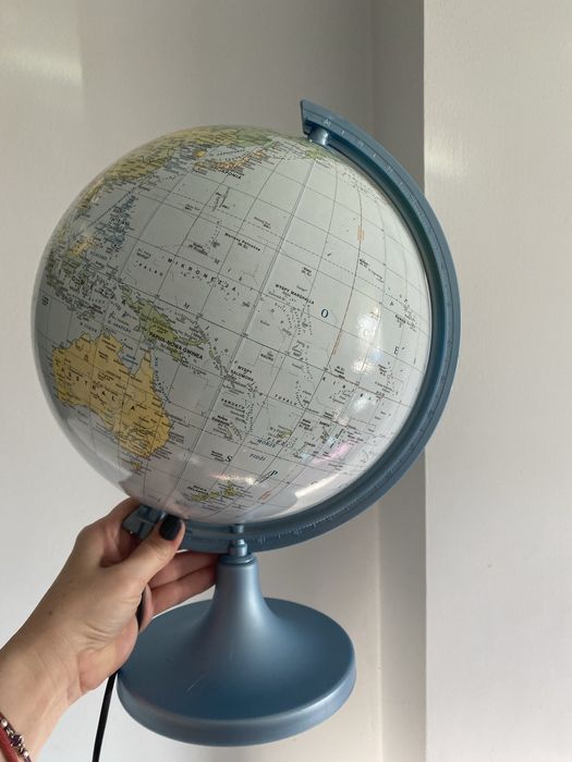 Globus podświetlany