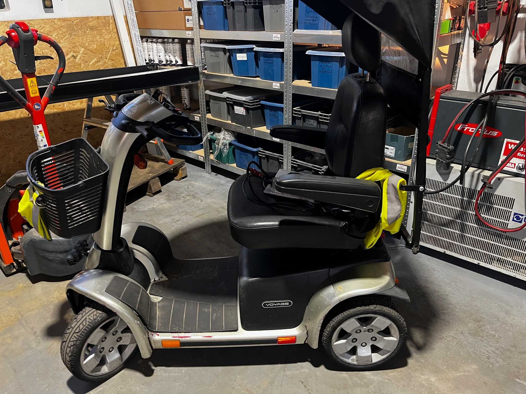 Elektryczny skuter inwalidzki Pride Mobility TM713 Voyage
