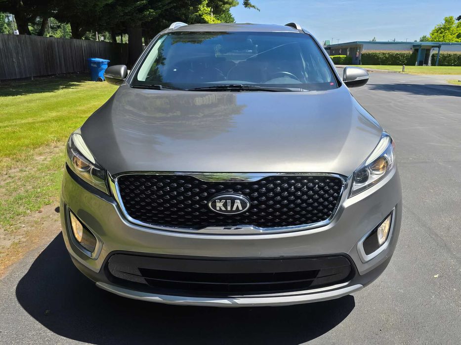 Kia Sorento      2018