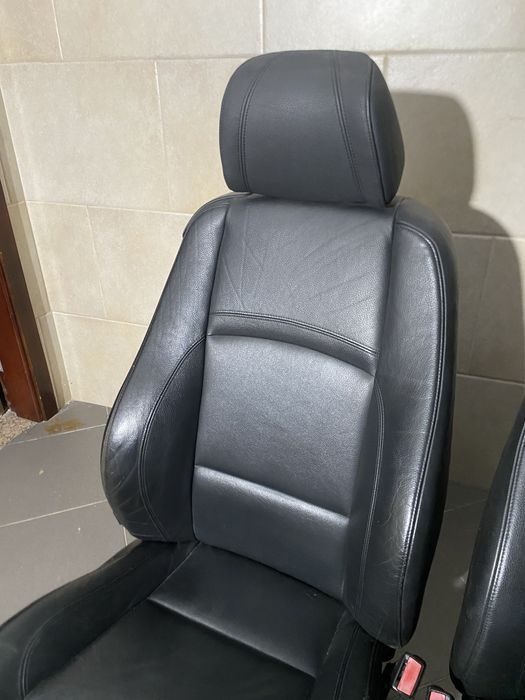 Bancos BMW Serie 3 Coupe E92 Pack M em Pele