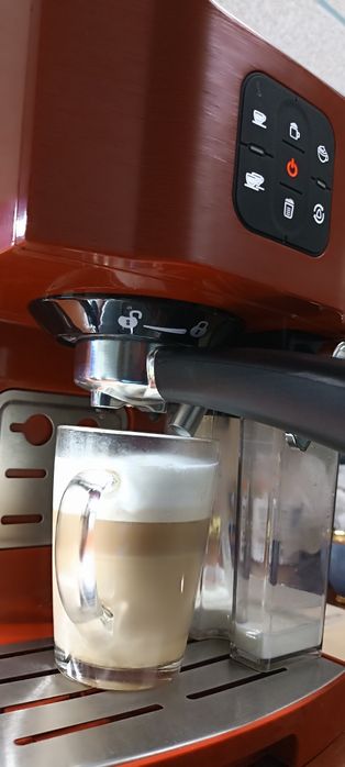 Кавоварка Klarstein (капучинатор)з Германії.