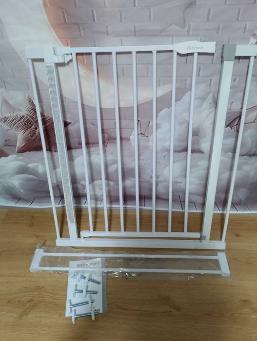 Barierka bramka bezpieczeństwa rozporowa na schody w drzwi 84-89 cm