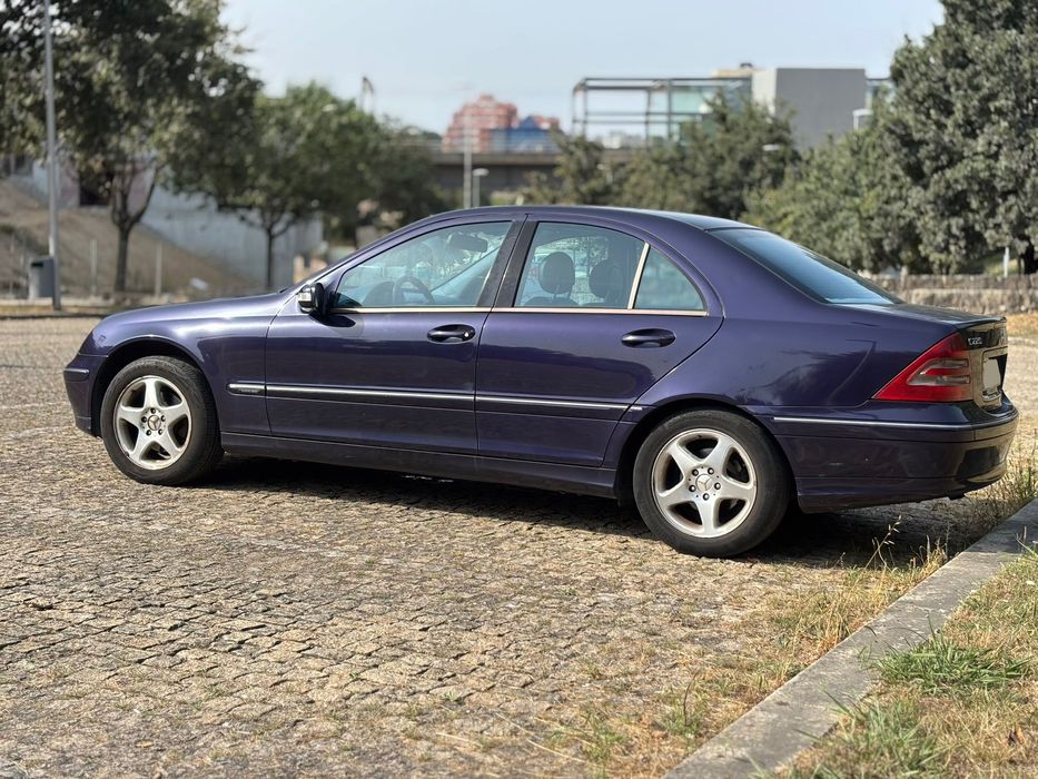 Mercedes W203 C220