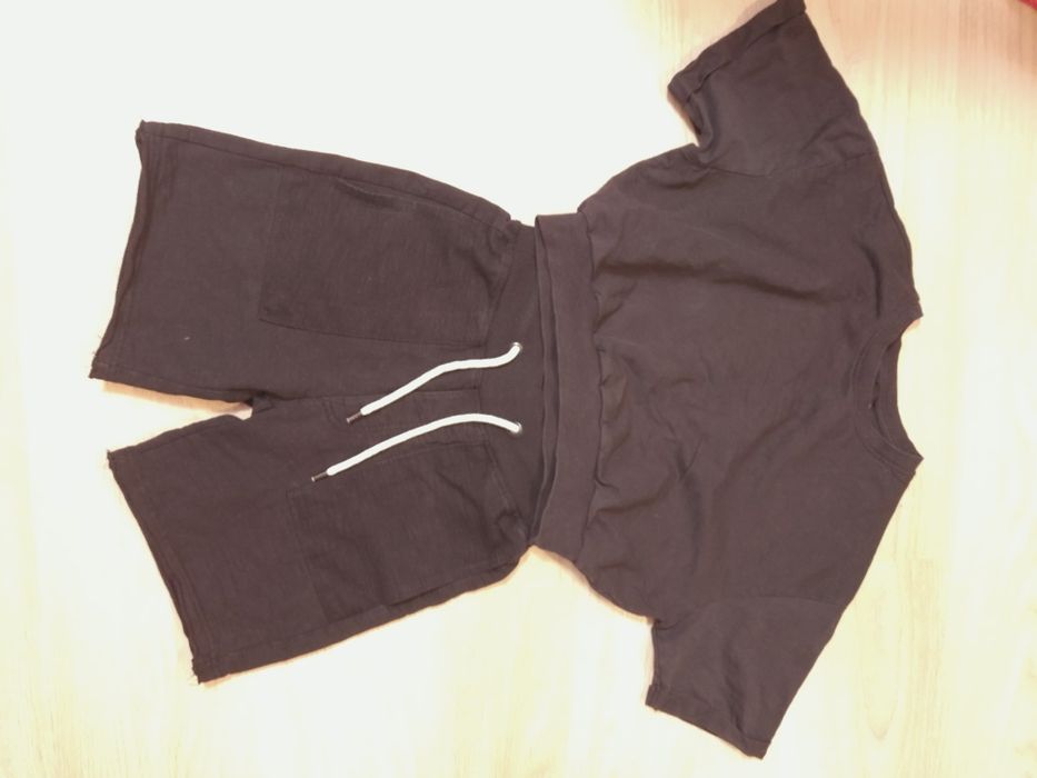 костюм с шортами