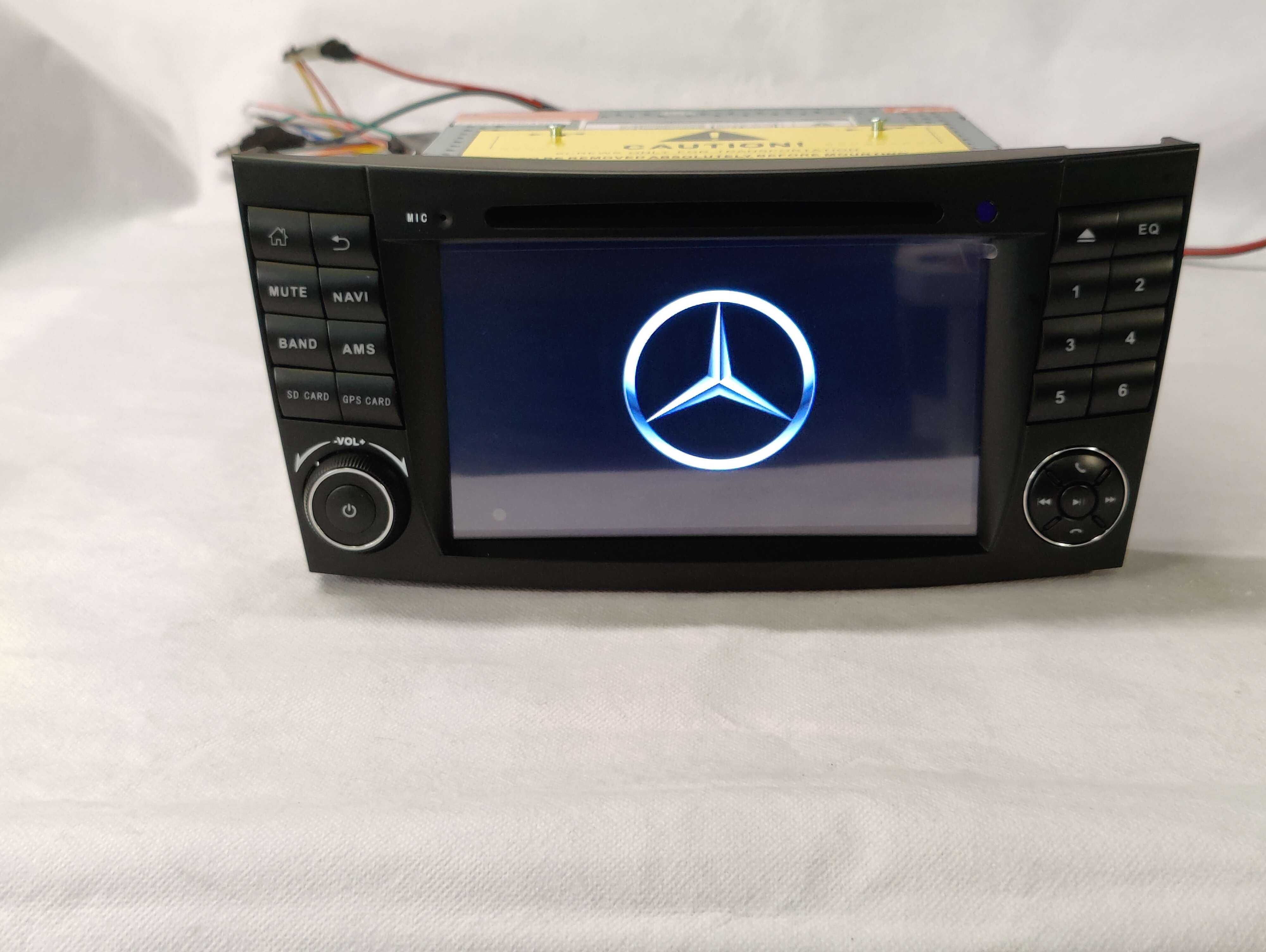 Radio 2 DIN Android 11 para Mercedes Classe E W211 - CD DVD Novo
