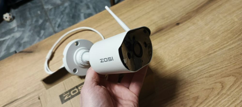 Продам камеру Zosi