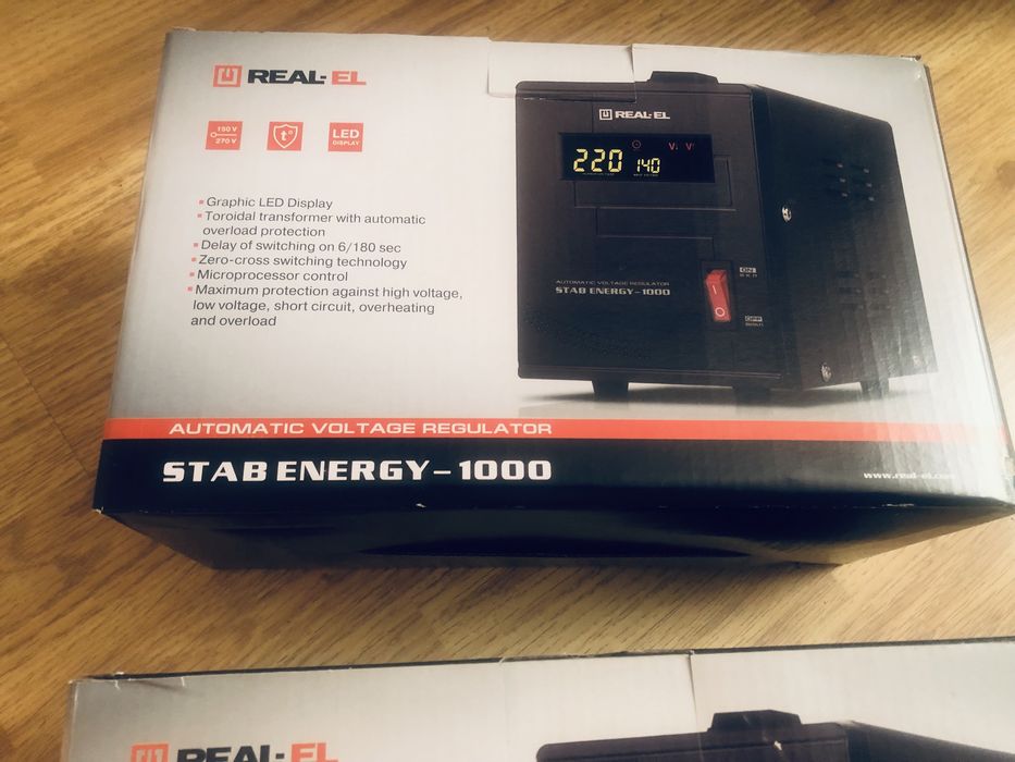 Стабілізатор напруги Real - El Stab Energy Slim