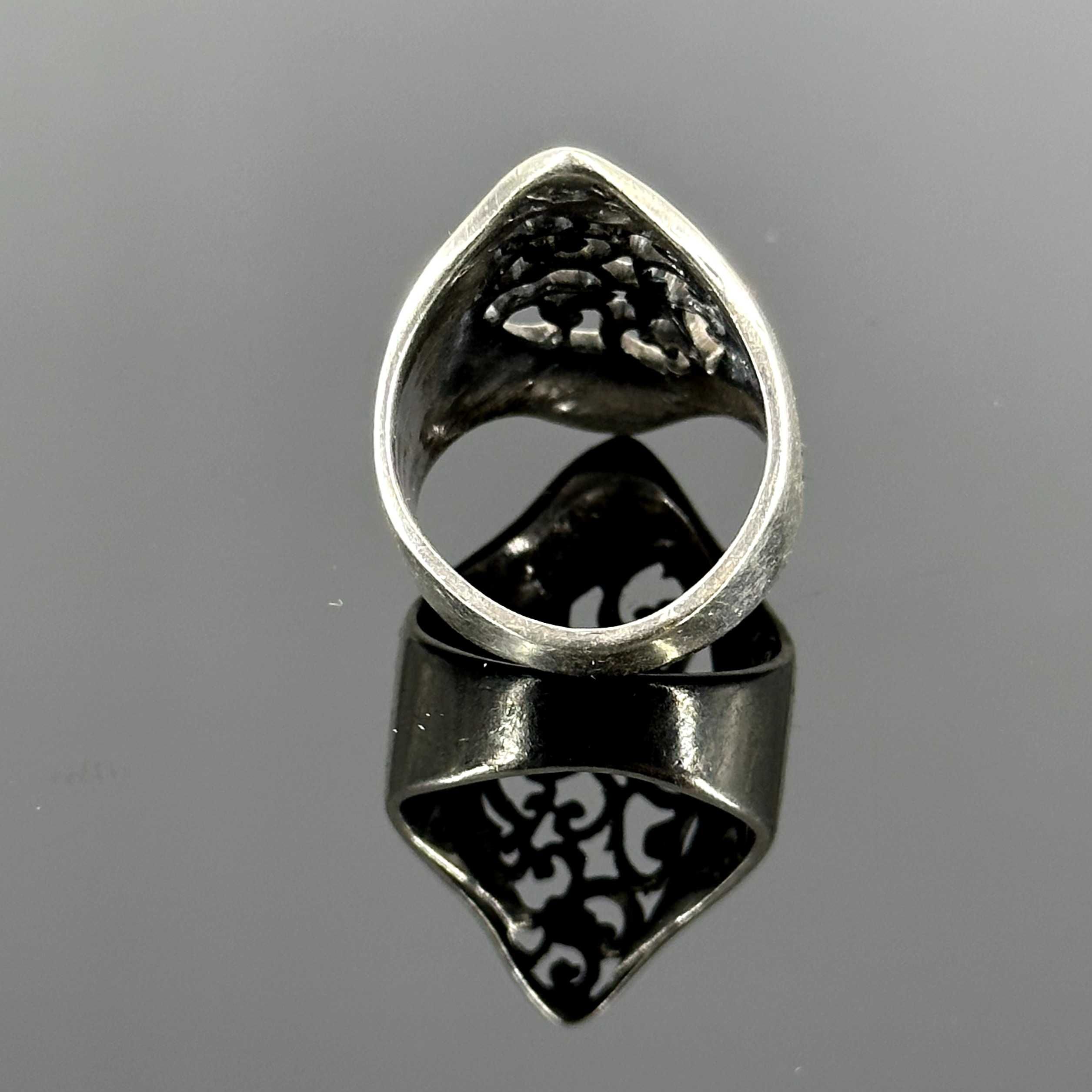 Srebro - Srebrny pierścionek - próba srebra 925