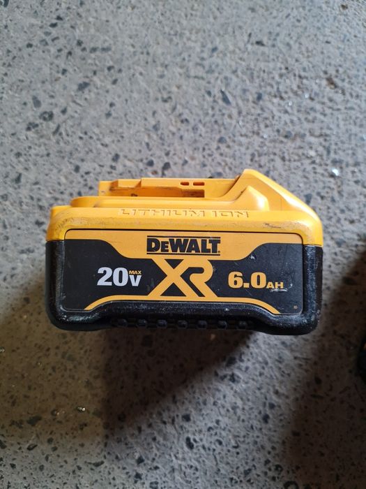 Dewalt DCB206 6A*h Акумулятор батарея