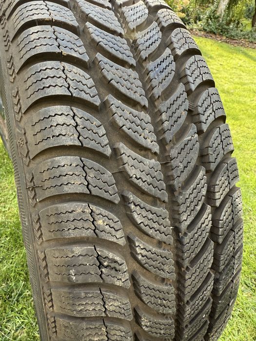 Koła zimowe stalowe R14, nowe opony Dębica, Nokian, 7mm