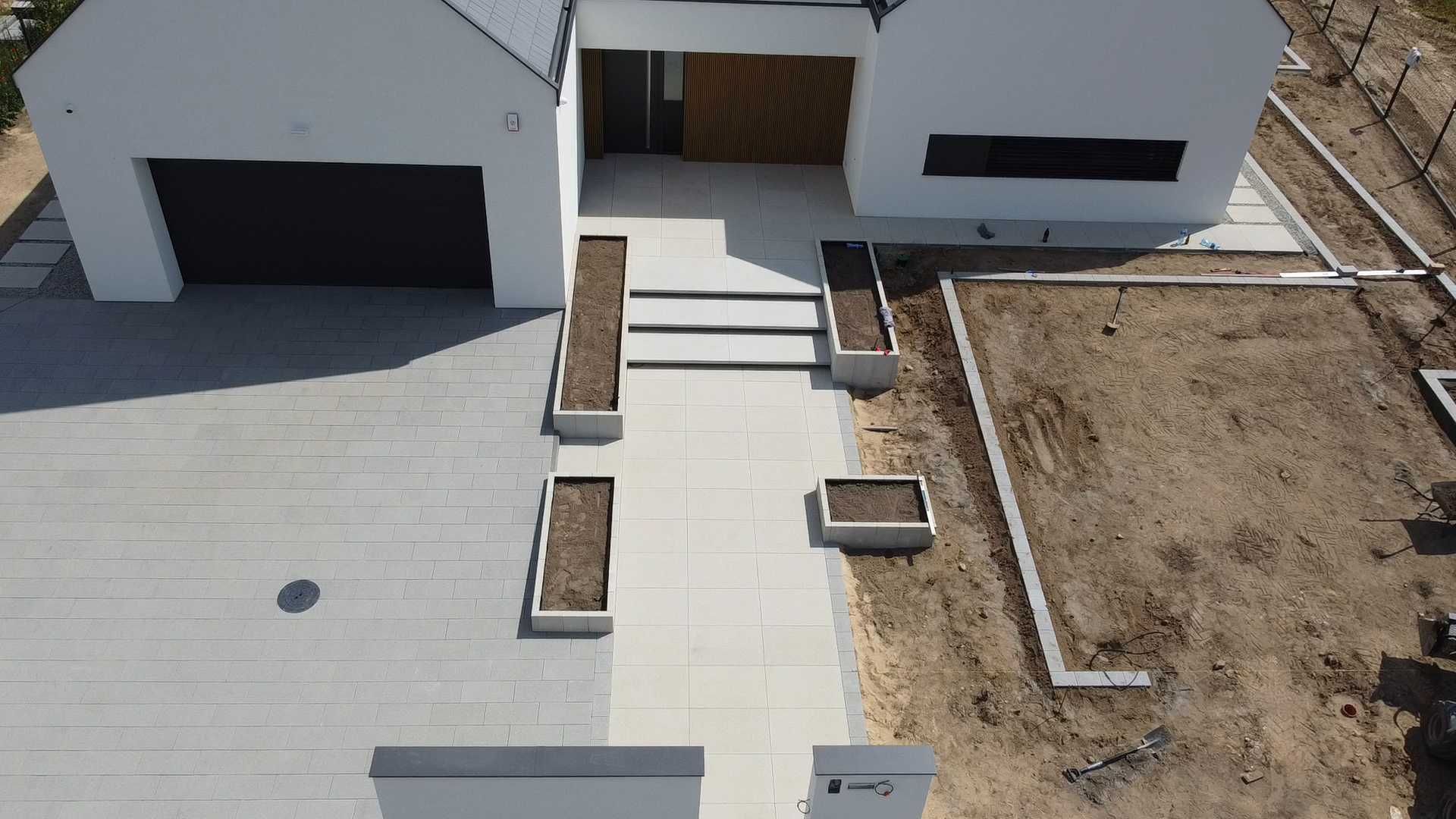 Brukarstwo, bruki, układanie kostki, zakładanie ogrodów