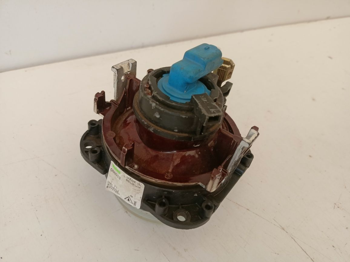 Citroen Xsara Picasso halogen prawy przód przedni