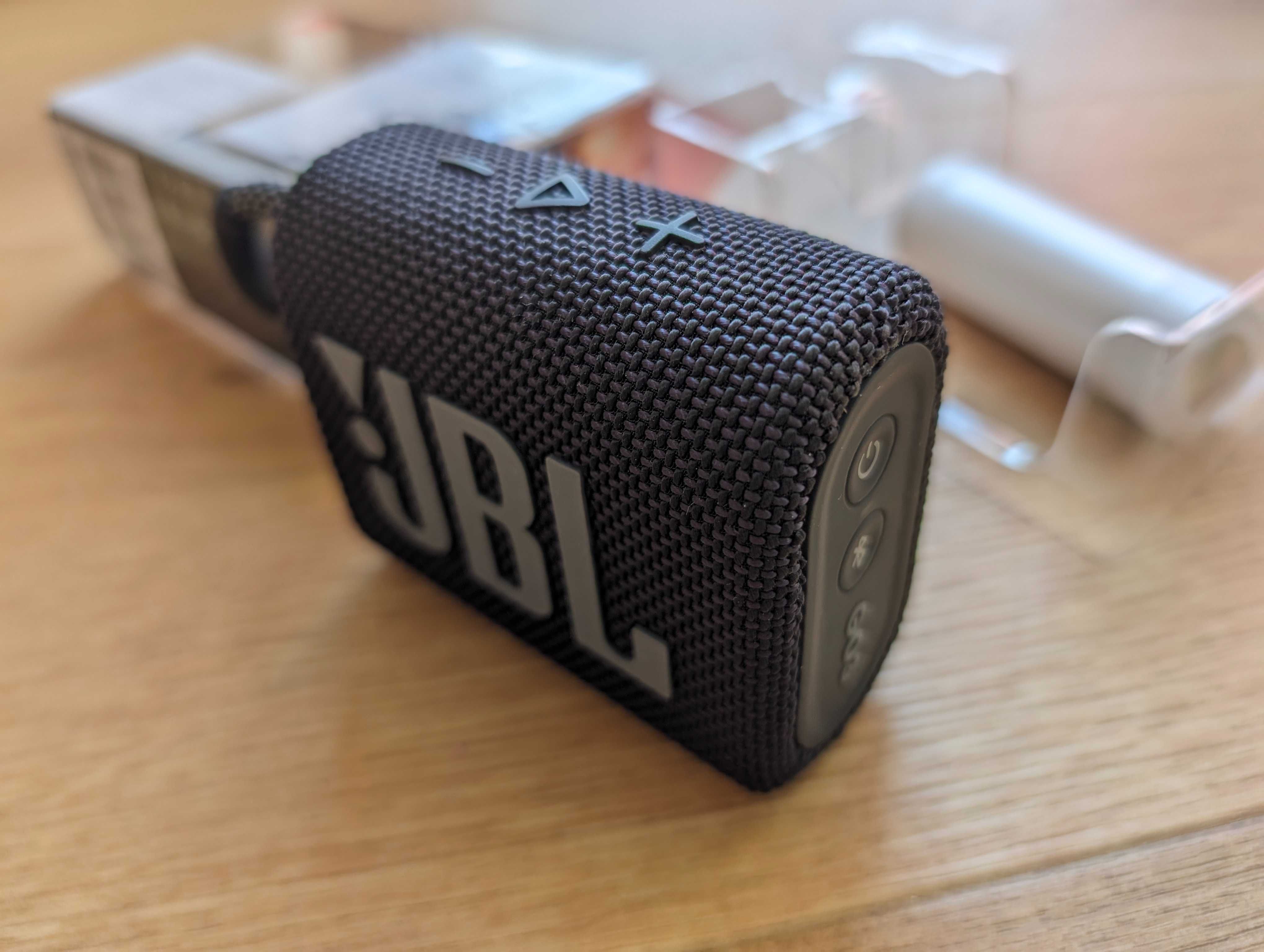 Продам нову оригінальну JBL go 3