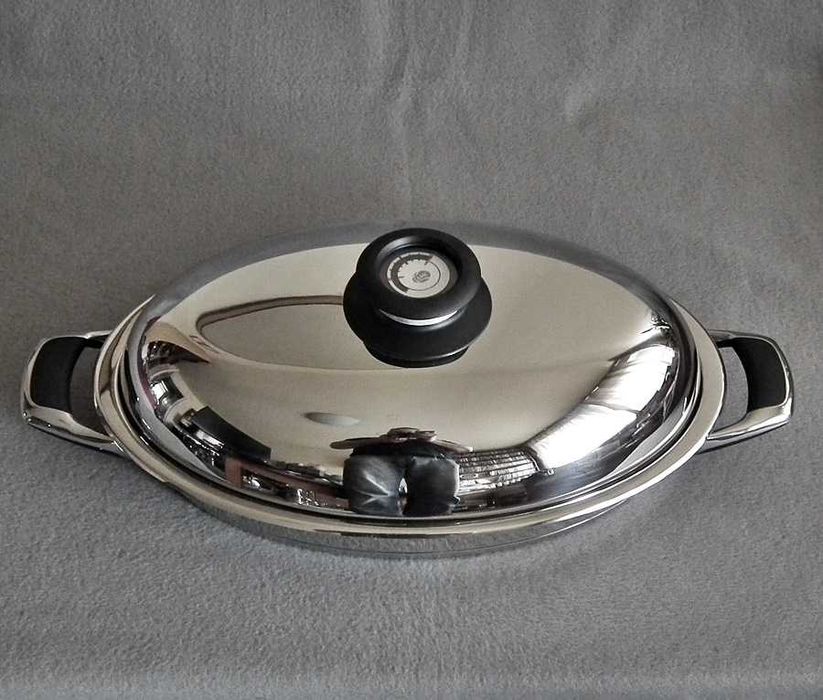 Szwajcarska brytfanna AMC o pojemności 3,5l, do indukcji