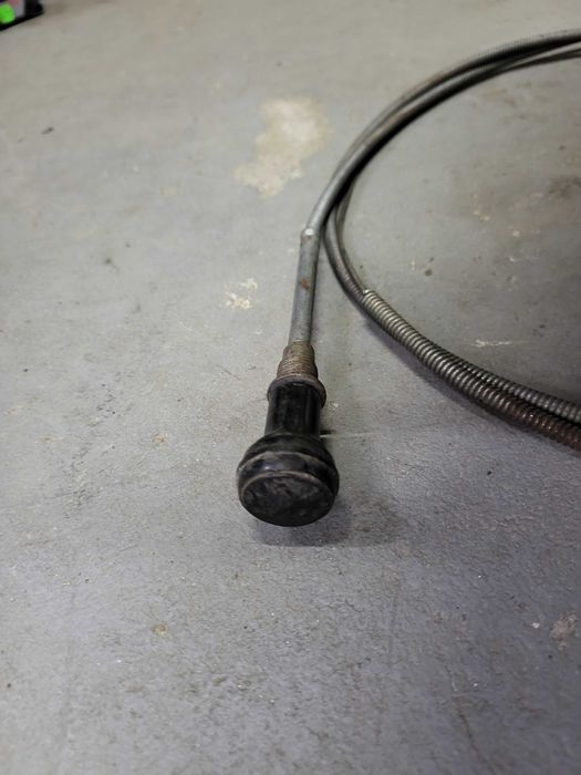 GAZ 69 UAZ 469 452 Wołga FSO Warszawa linka ssania żaluzji gazu