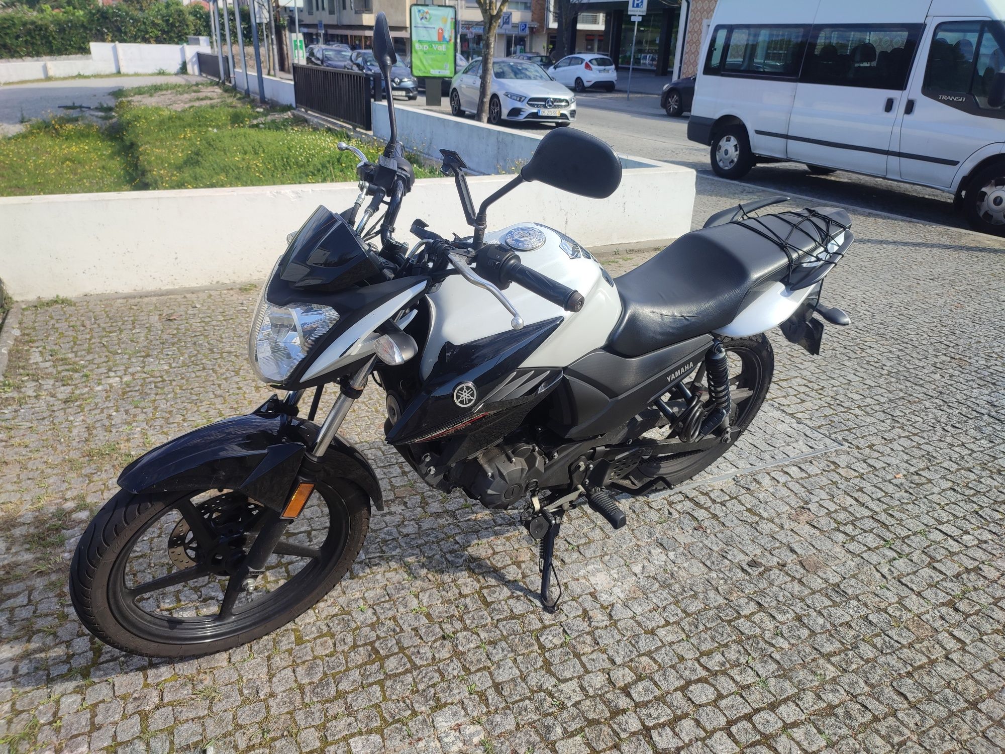 Yamaha Ys 125  vendo