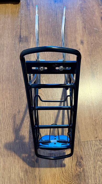 Bagażnik rowerowy aluminiowy w super stanie