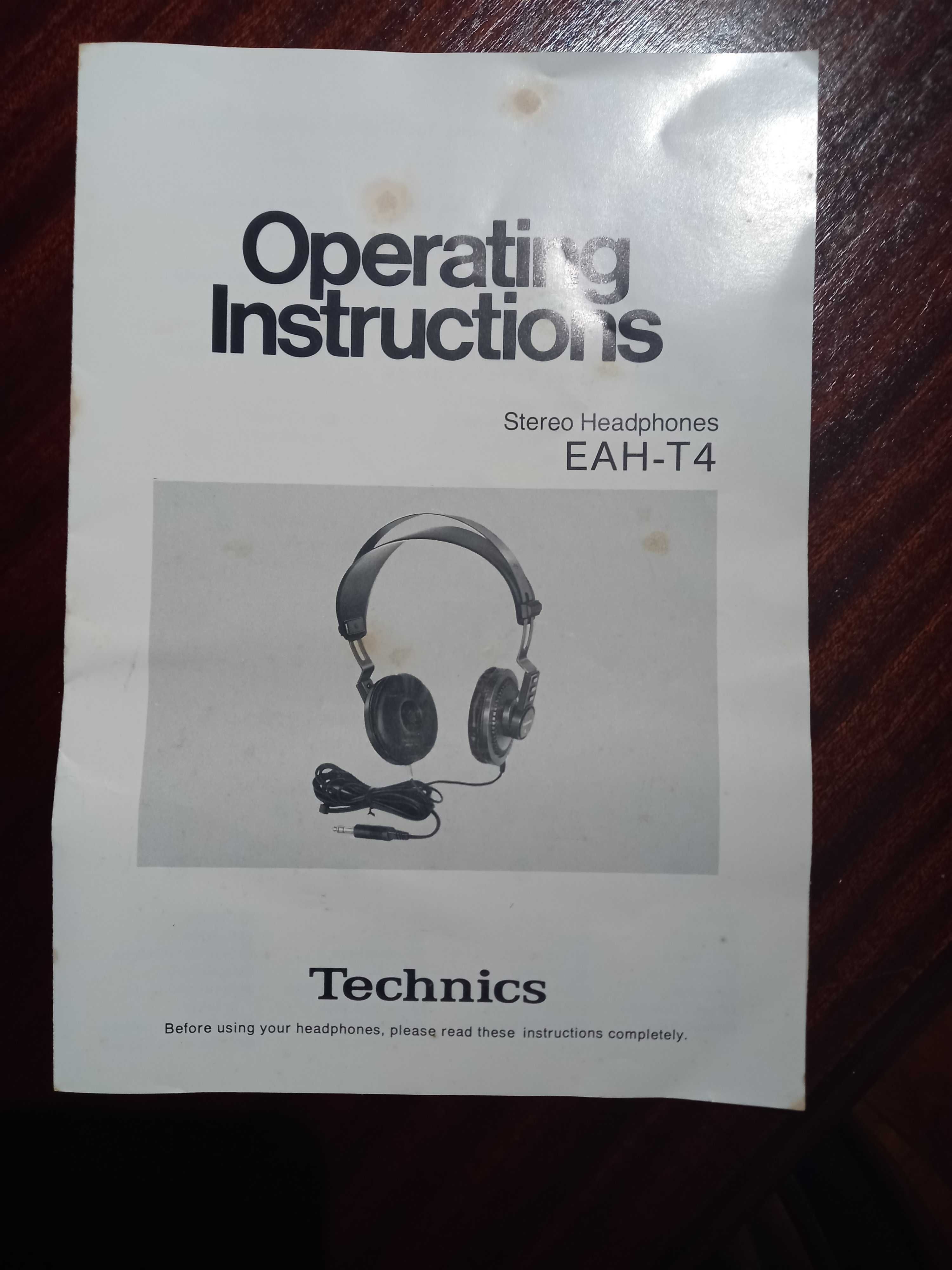 Auscultador AKG EAH T4