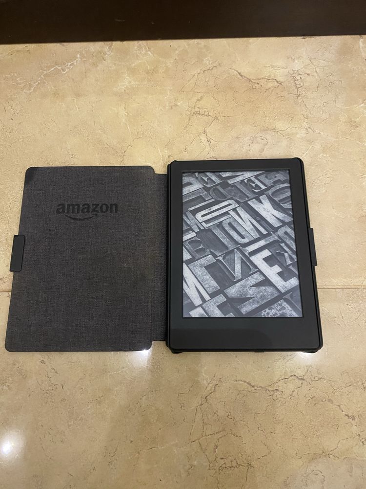 Книга электронная,читалка Amazon Kindle 8 поколение