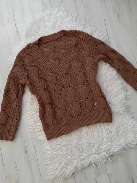 Piękny ażurowy  sweter S 36