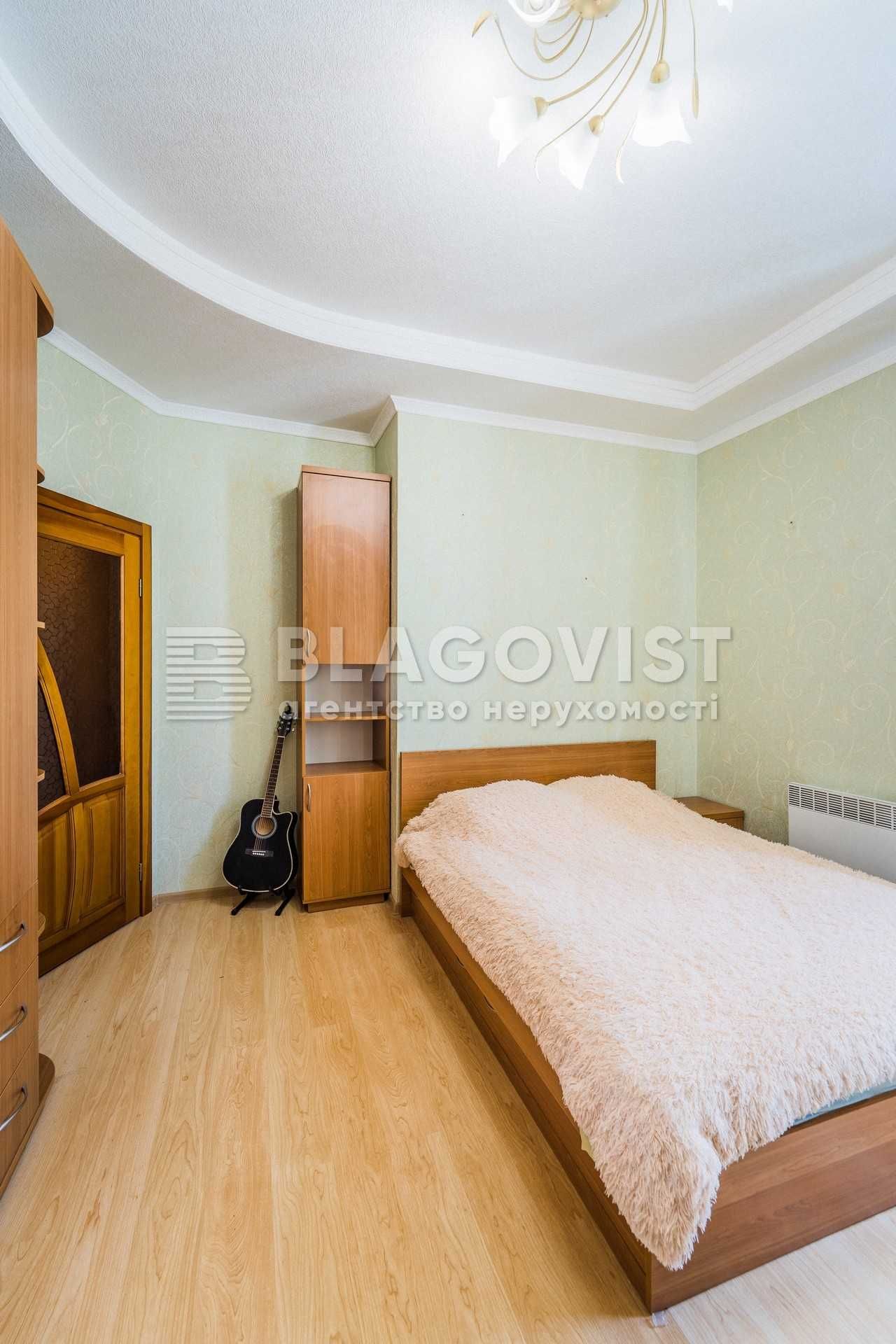 Продаж 3к.кв., вул. Мокра (Кудряшова) 20Б, 106м2