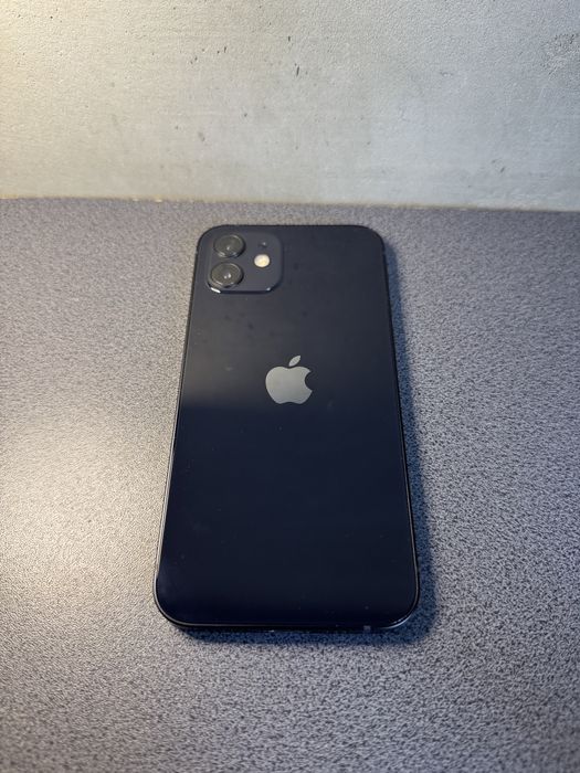 iPhone 12 64GB 100%