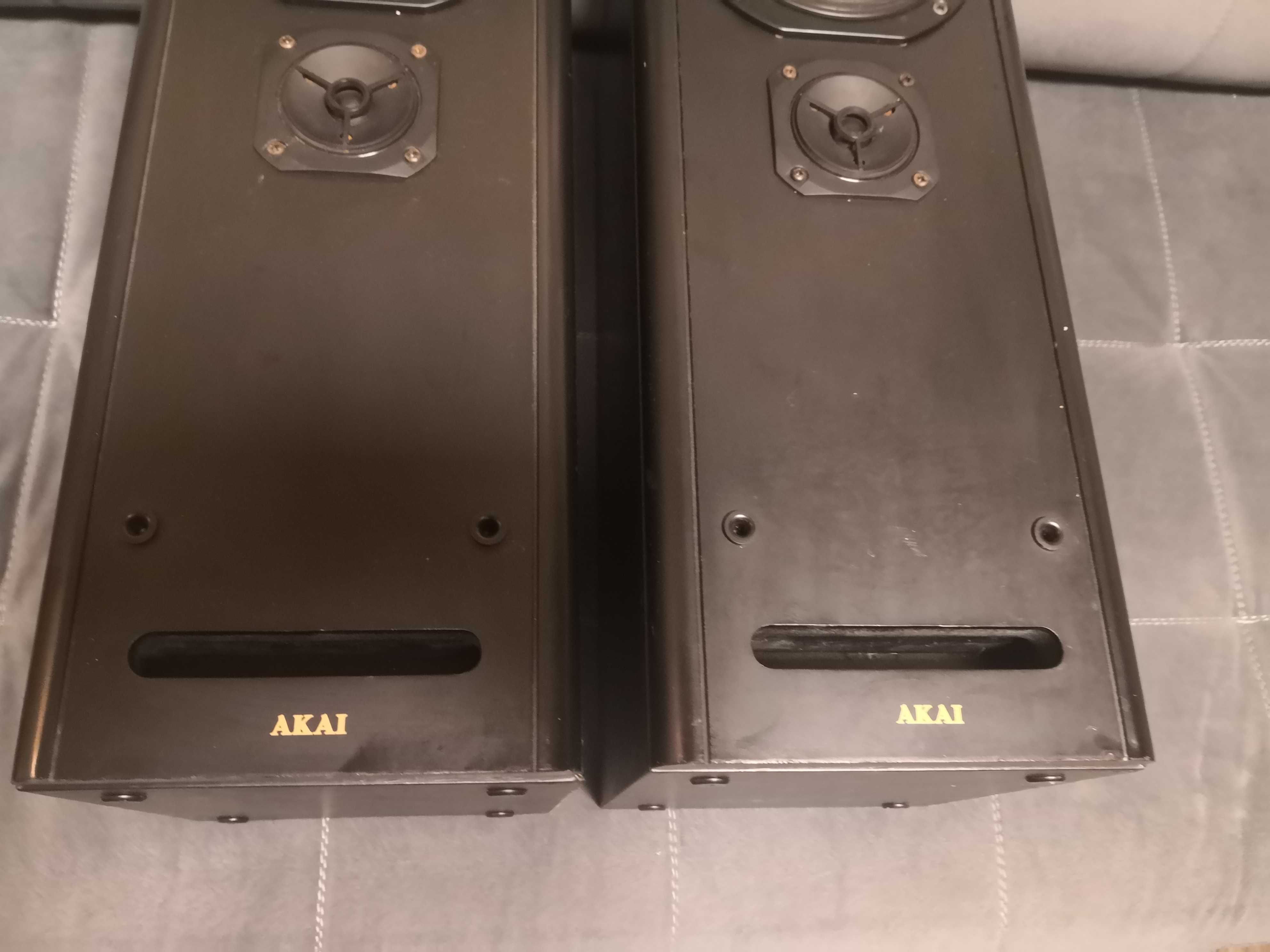 Japońskie kolumny głośnikowe AKAI SR-39 100W dwudrożne drewniane 8ohm