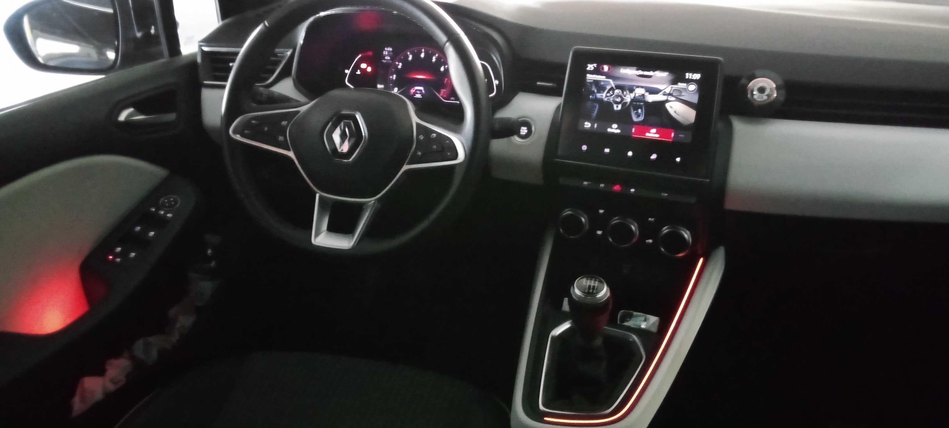 Renault Clio V Intens TCe 100 GPL – 2022 (FULL EXTRAS)