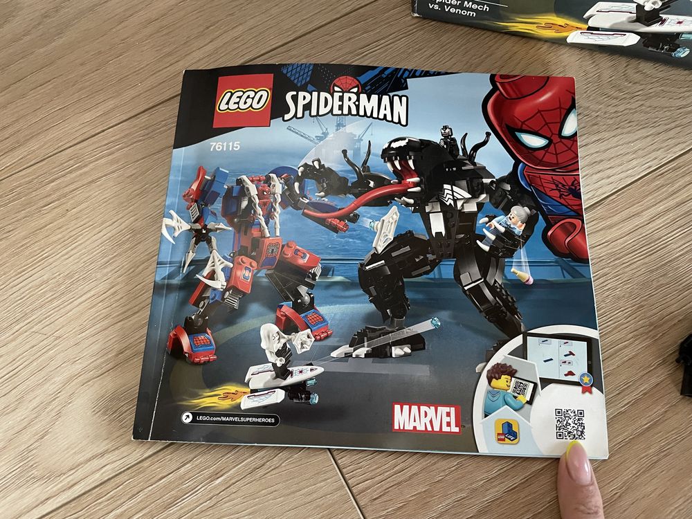 LEGO Marvel Pajęczy Mech kontra Venom, 76115