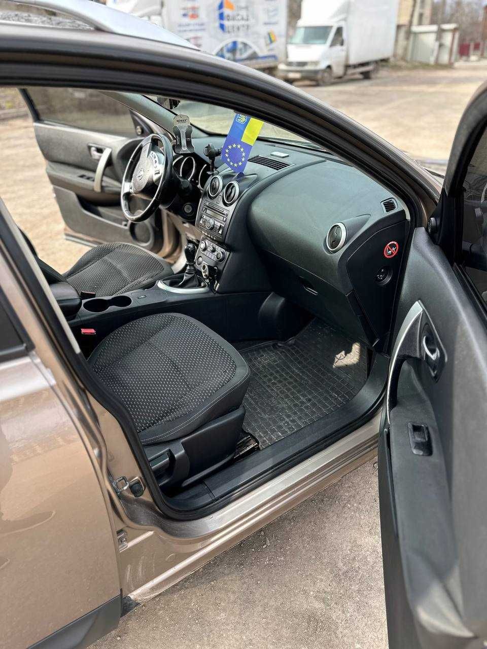 Нісан Кашкай+2 2009 1,5DCI