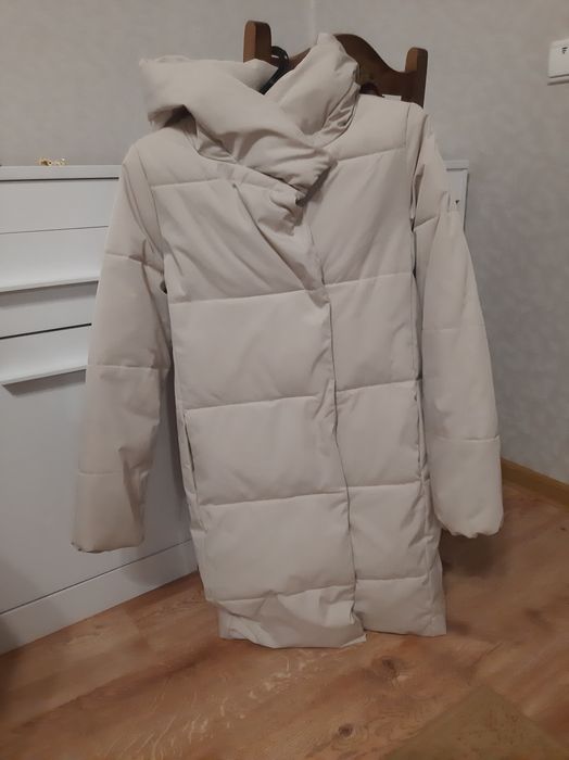 Пальто 42-44 розміру