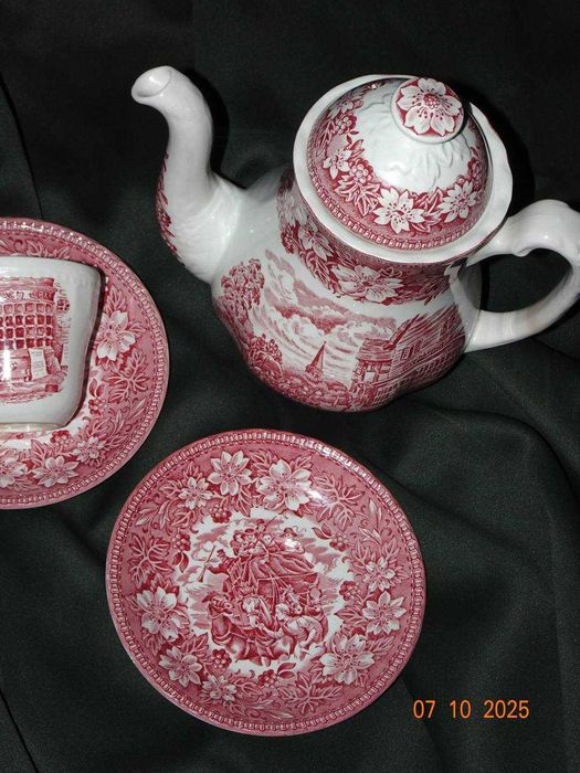 Чайний набір з Британії Tudor Waves