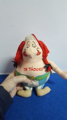 Antigo e Raro boneco de tecido alusivo ao Obelix e Asterix