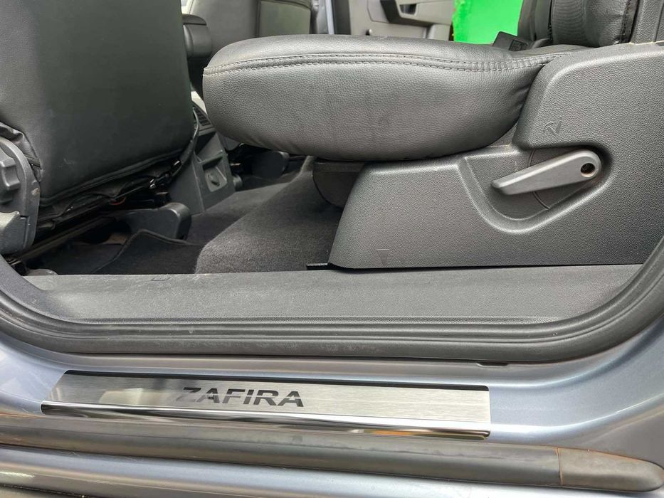 Opel  Zafira B 2008 р